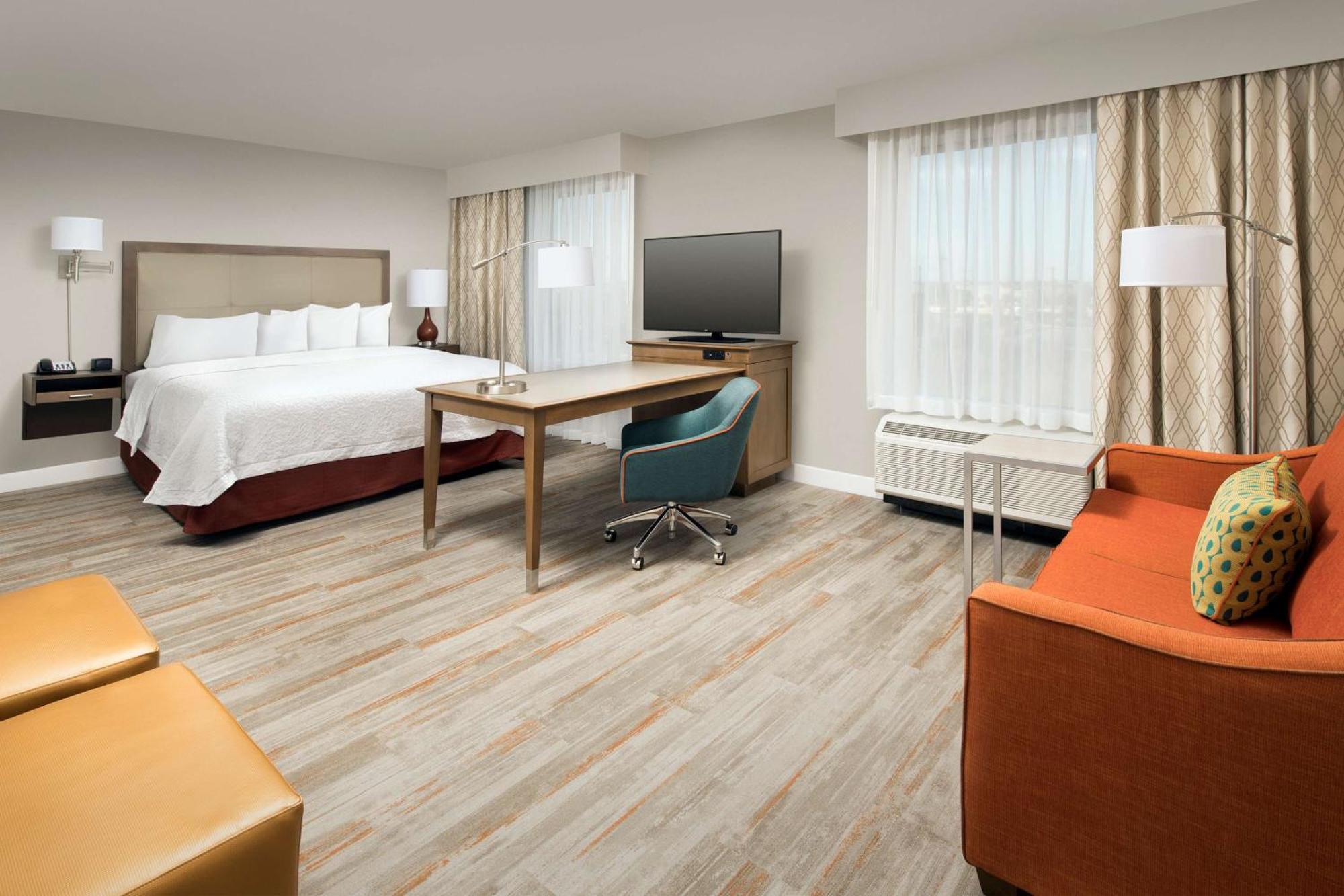 Hampton Inn & Suites San Antonio Lackland Afb Seaworld מראה חיצוני תמונה