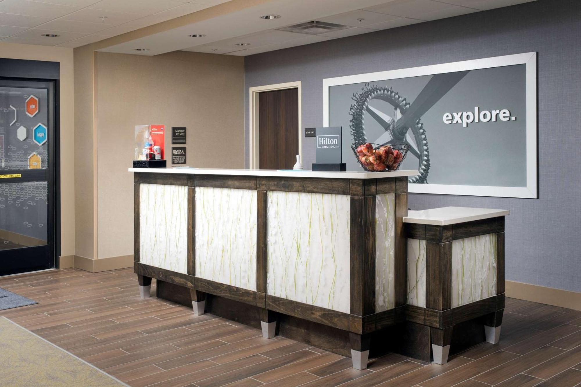 Hampton Inn & Suites San Antonio Lackland Afb Seaworld מראה חיצוני תמונה